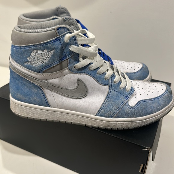 Nike sneakers - Picture 3 of 4